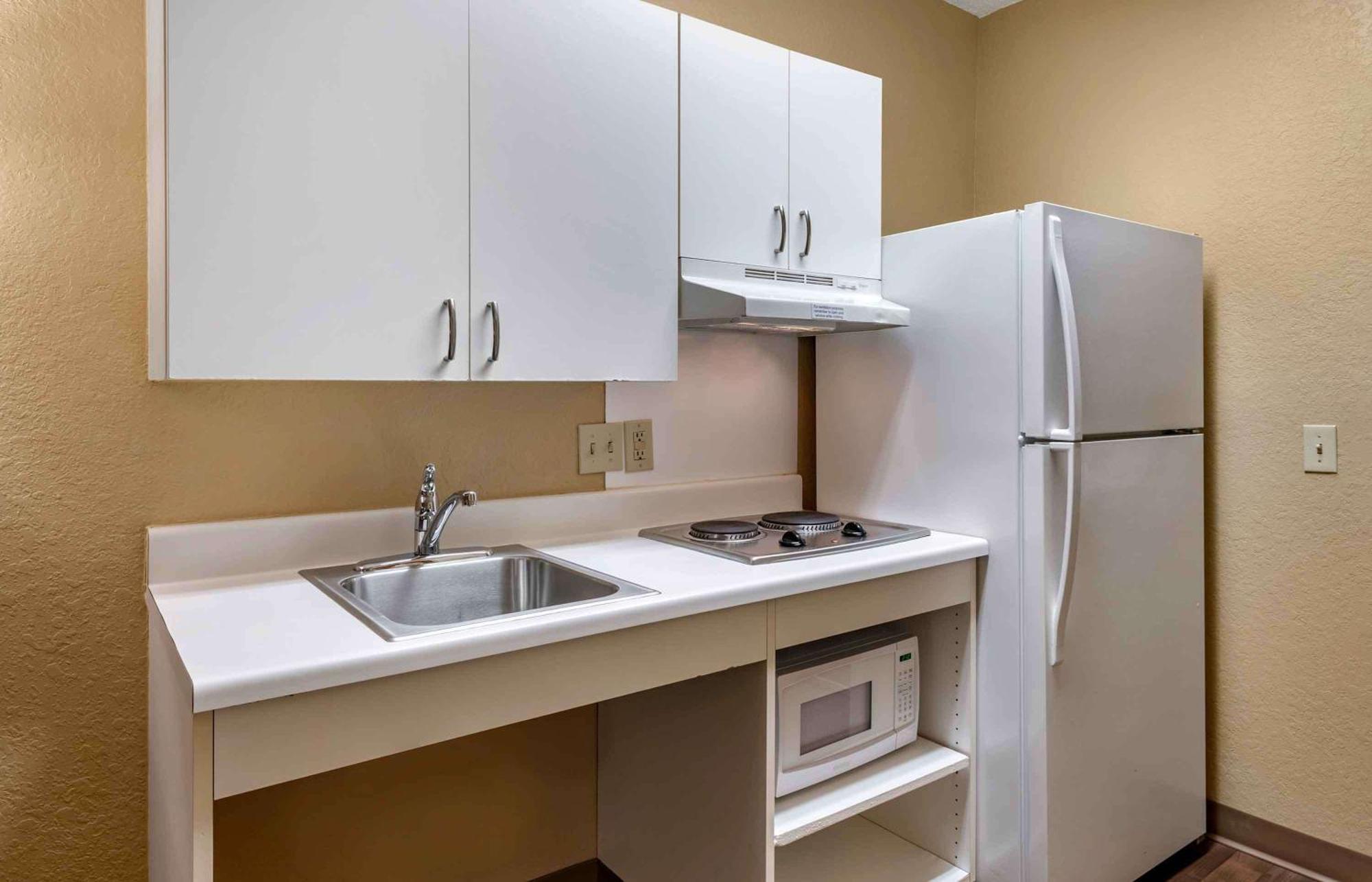 Extended Stay America Suites - Oakland - Эмеривилл Экстерьер фото