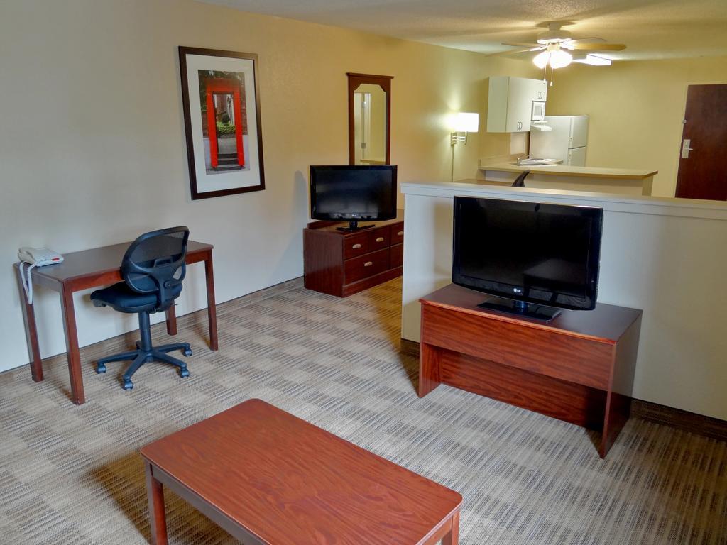 Extended Stay America Suites - Oakland - Эмеривилл Экстерьер фото