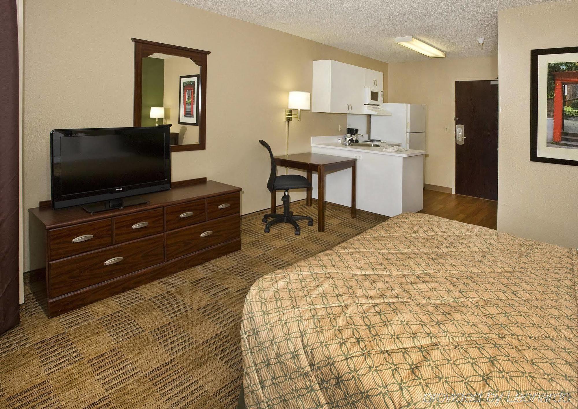 Extended Stay America Suites - Oakland - Эмеривилл Номер фото